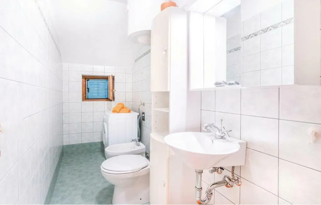 Dvori Apartment Marcana