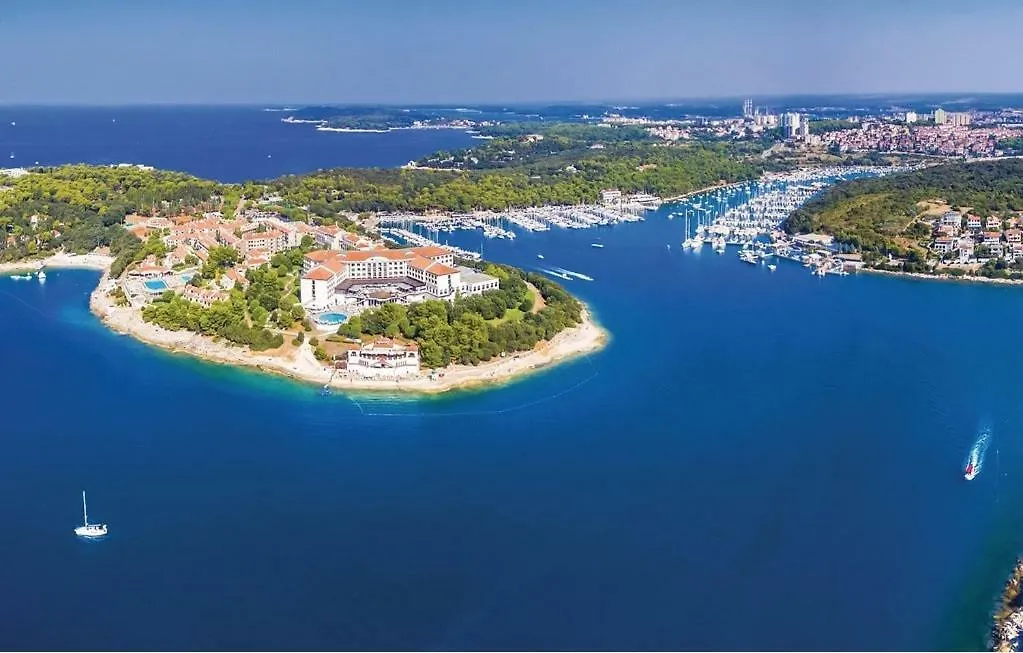 Dvori Apartment Marcana 0*,